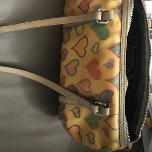 Dooney & Bourke